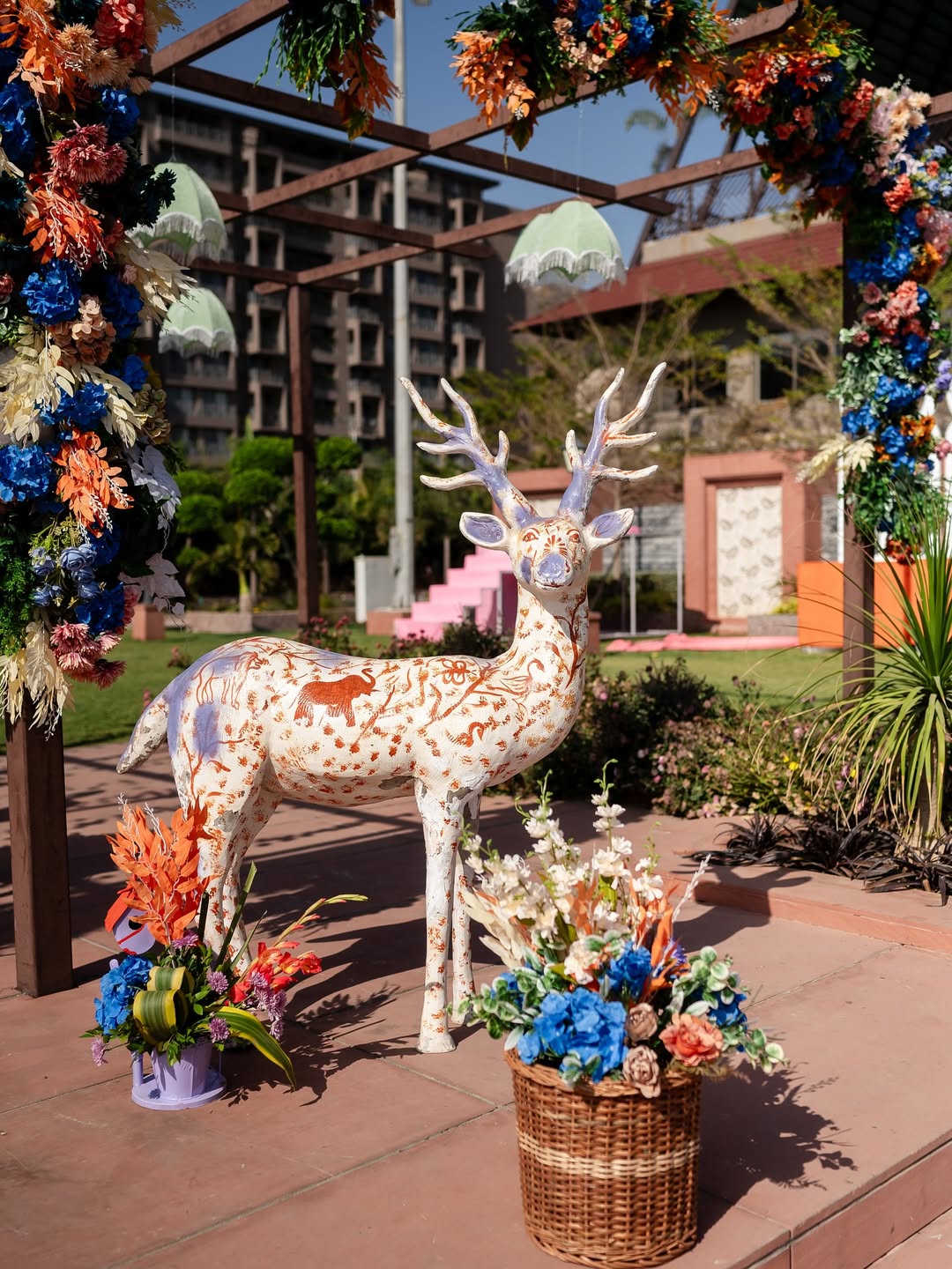 YOUR PERFECT
DAY AWAITS